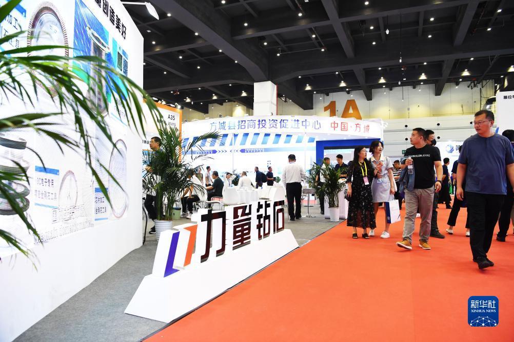 梭哈游戏专区